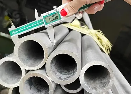 Blog-Quality-Control-of-Stainless-Steel-Pipes-Size-Detection-Measurement-Tools-1